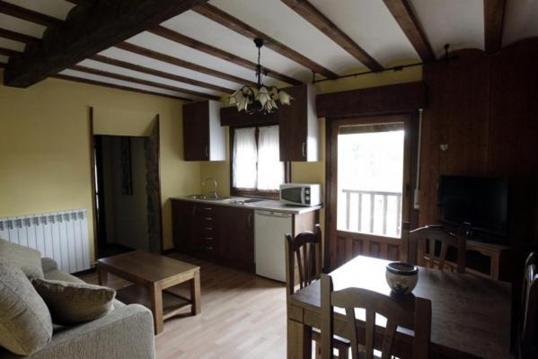 Casona Santa Coloma Pension Matute de la Sierra Buitenkant foto