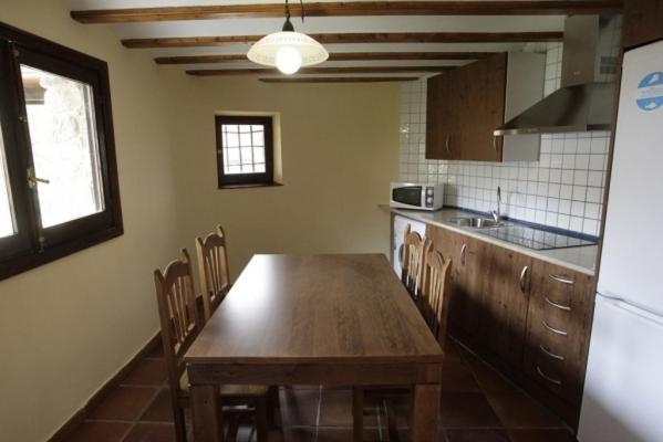 Casona Santa Coloma Pension Matute de la Sierra Buitenkant foto